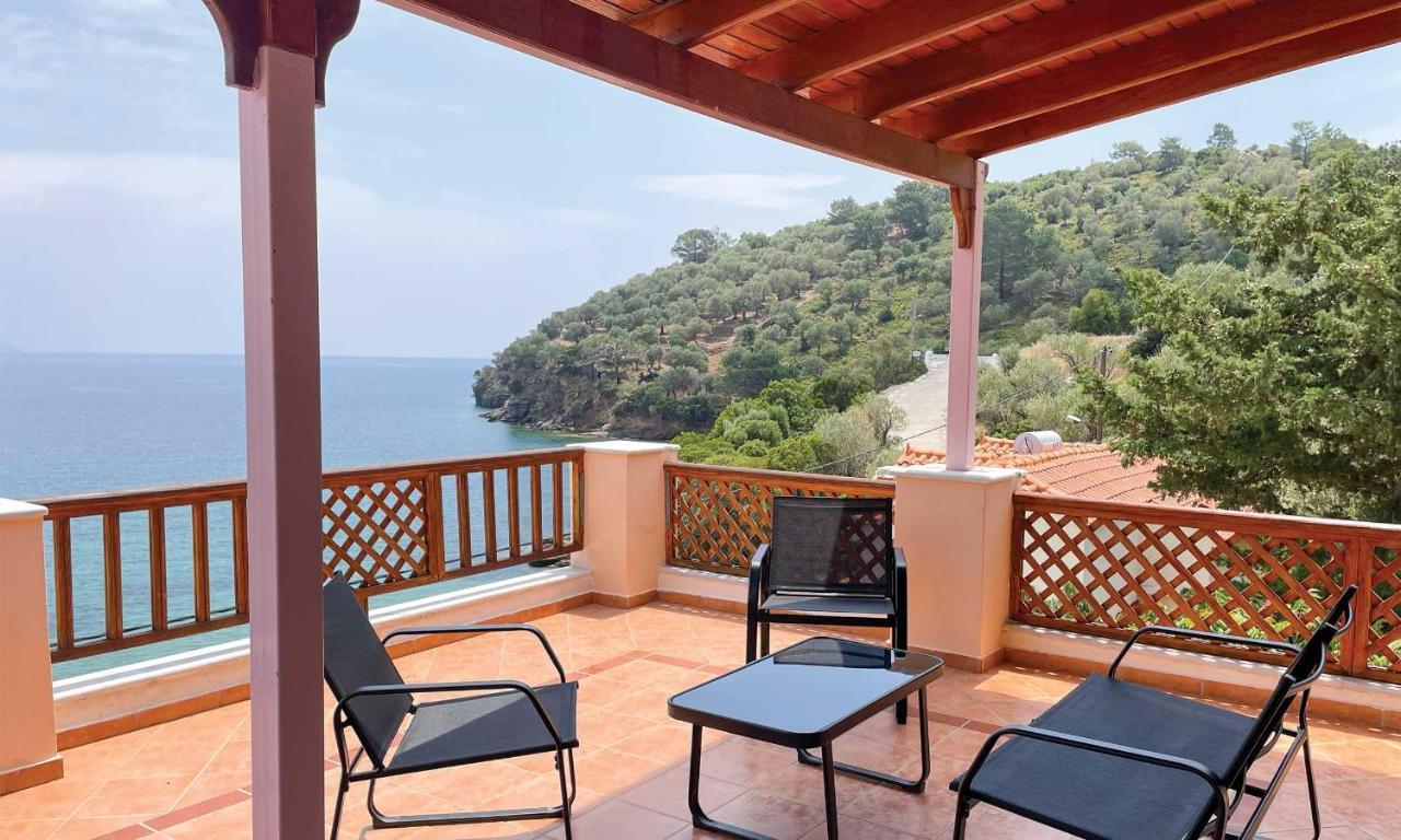 מאראת'וקאמפוס Nereides Seaside Apartments מראה חיצוני תמונה