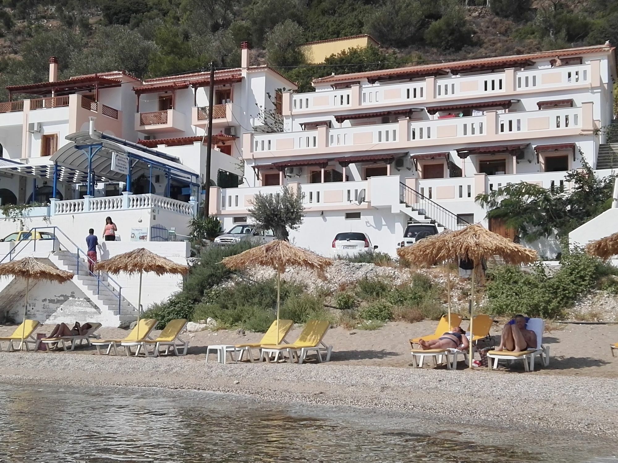 מאראת'וקאמפוס Nereides Seaside Apartments מראה חיצוני תמונה